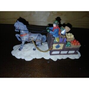 Christmas Village Horse Pulling Buggy **Read Full Description